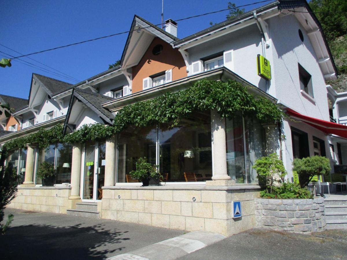 Logis Hotel L'Ayguelade Bielle Екстер'єр фото